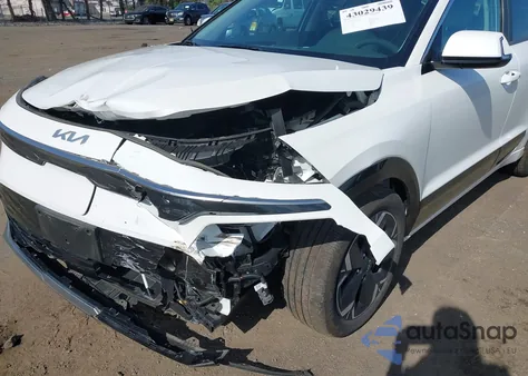 2023 Kia Niro Ev Wind из США, поврежденный, VIN KNDCR3L17P5076353